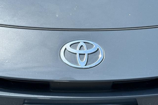 2025 Toyota Prius XLE