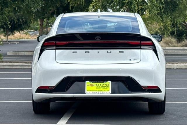 2025 Toyota Prius XLE