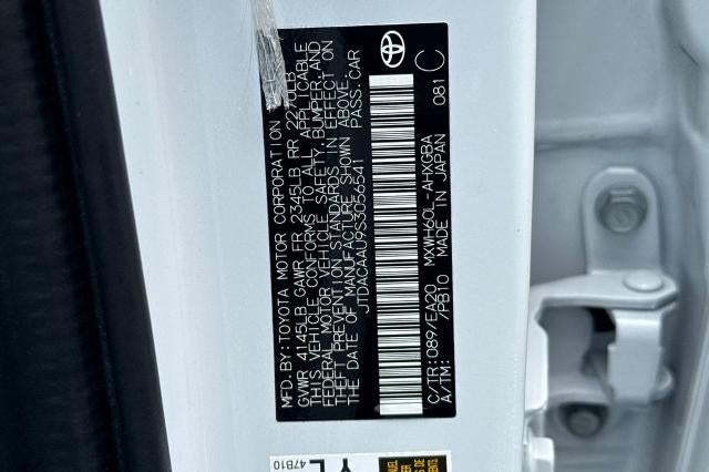 2025 Toyota Prius XLE