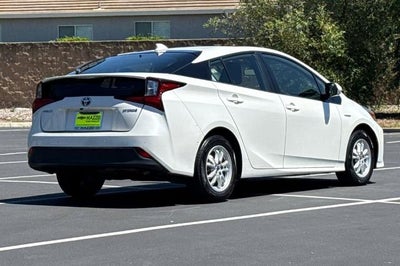 2020 Toyota Prius LE