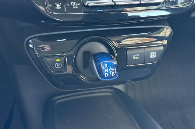 2020 Toyota Prius LE