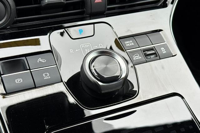 2025 Subaru Solterra Premium