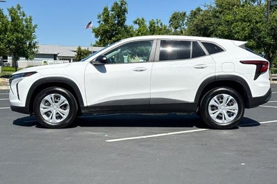 2025 Chevrolet Trax LS
