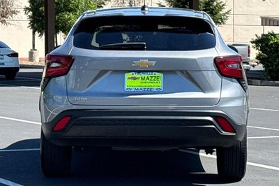 2025 Chevrolet Trax LS