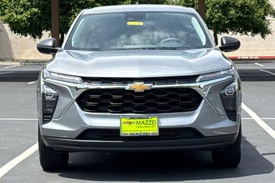 2025 Chevrolet Trax LS