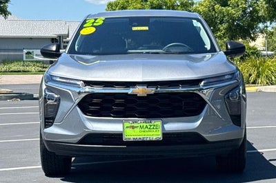 2025 Chevrolet Trax LS