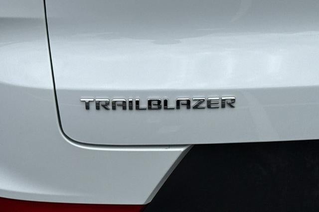 2025 Chevrolet Trailblazer LS