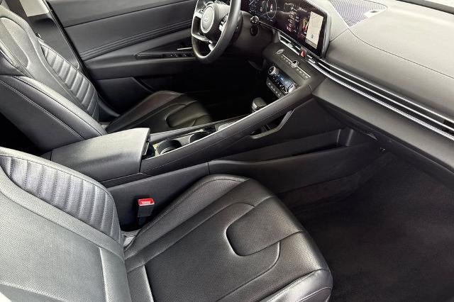 2025 Hyundai Elantra Hybrid Limited