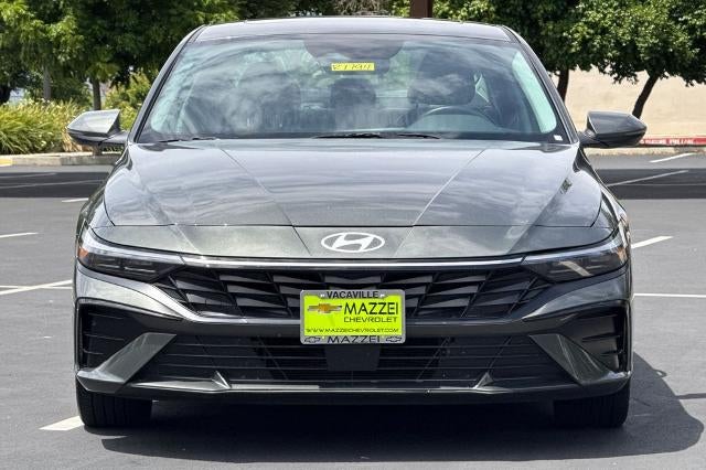 2025 Hyundai Elantra Hybrid Limited