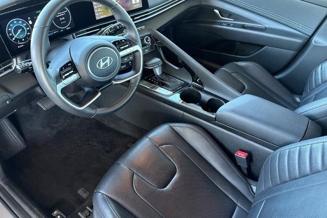 2025 Hyundai Elantra Hybrid Limited