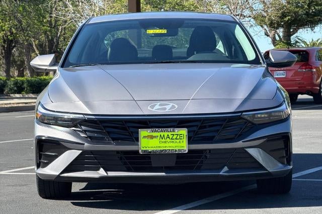 2025 Hyundai Elantra Hybrid Limited