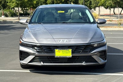 2025 Hyundai Elantra Limited