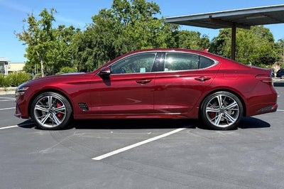 2024 Genesis G70 2.5T RWD