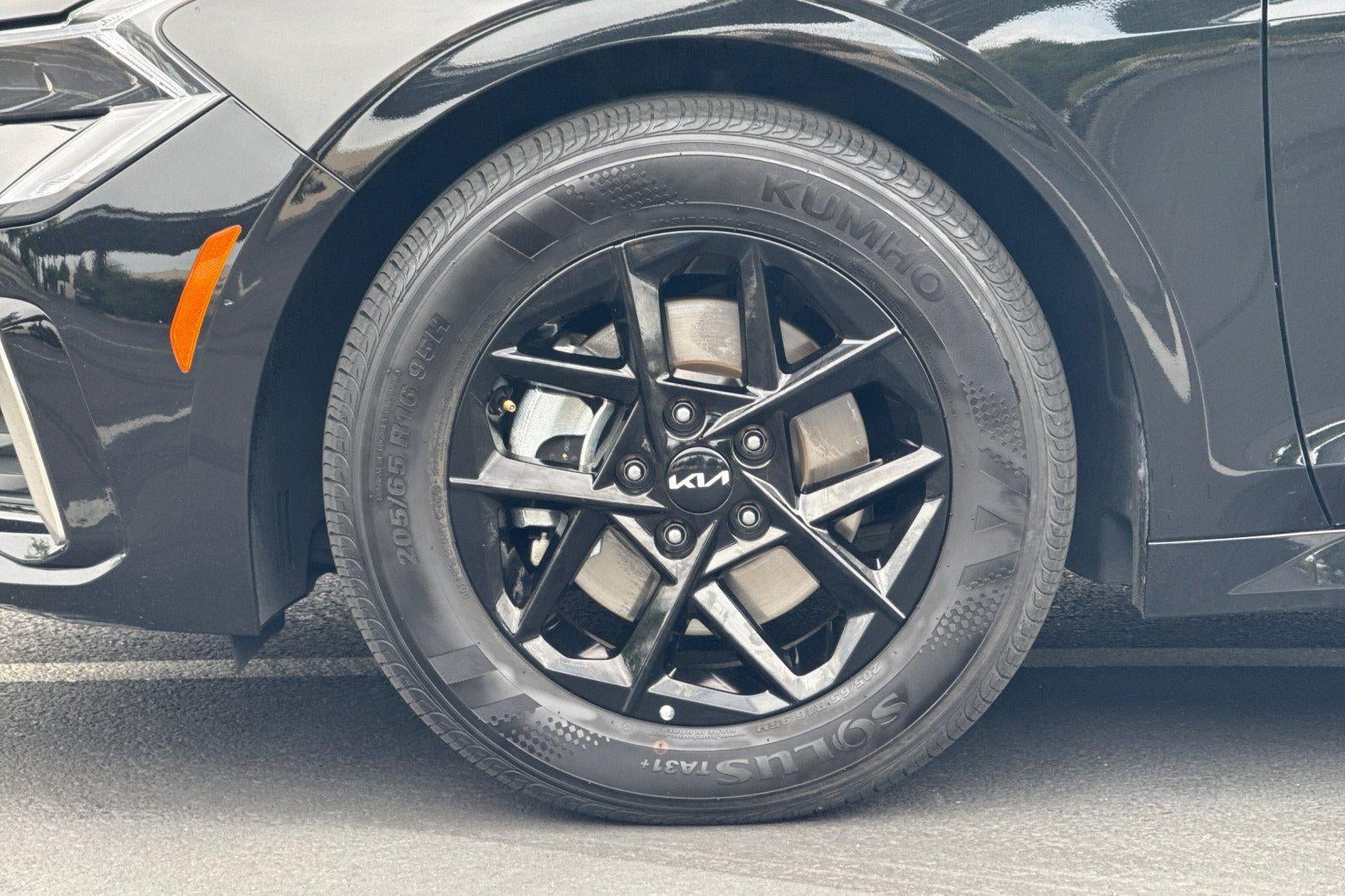 2026 Kia K5 LXS