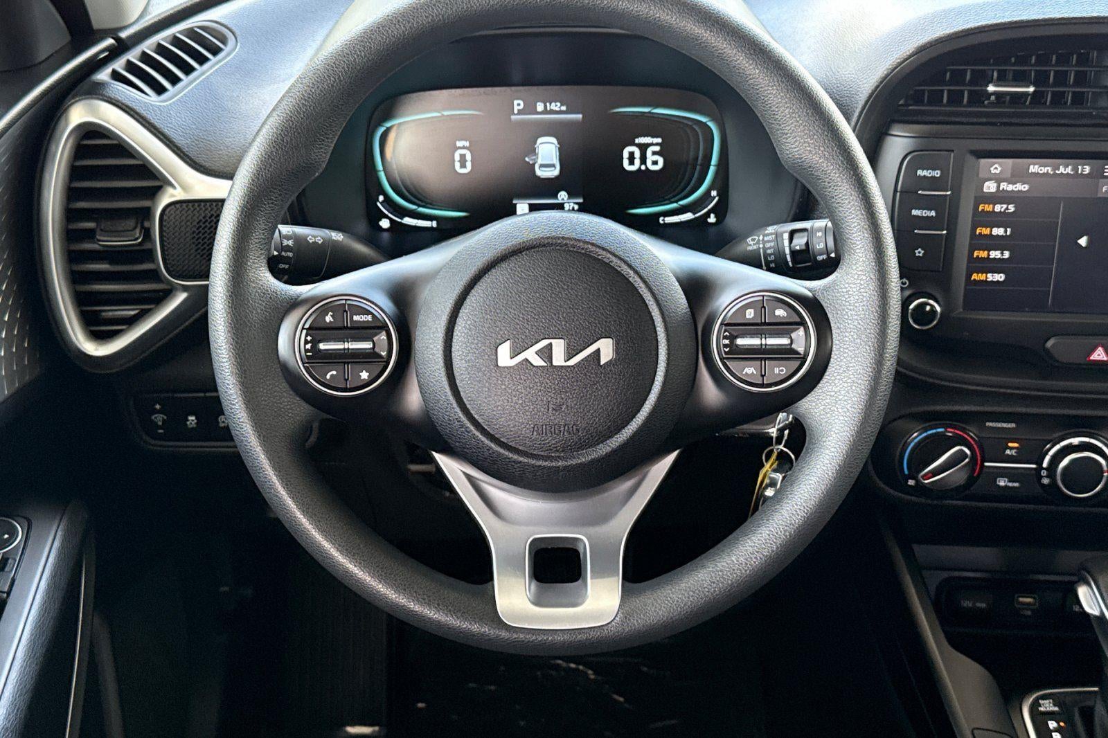2025 Kia Soul LX