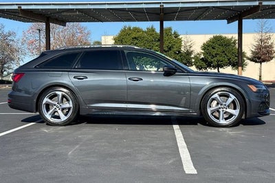 2022 Audi A6 allroad Prestige 55 TFSI quattro S tronic
