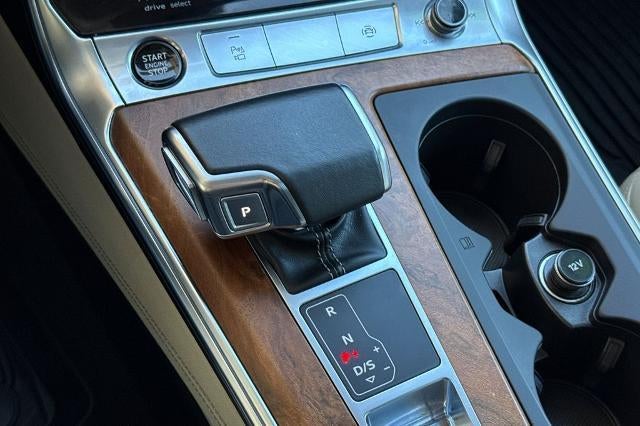 2022 Audi A6 allroad Prestige 55 TFSI quattro S tronic