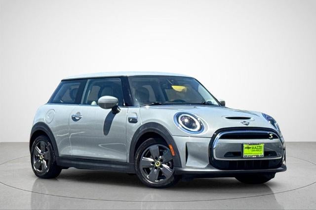 Used 2023 MINI Hardtop 2 Door SE with VIN WMW13DJ06P2T13003 for sale in Vacaville, CA