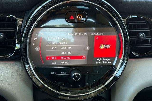 2023 MINI SE Hardtop Cooper