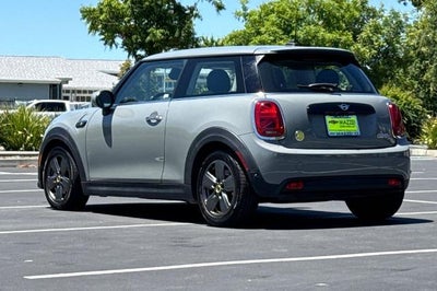 2023 MINI SE Hardtop Cooper