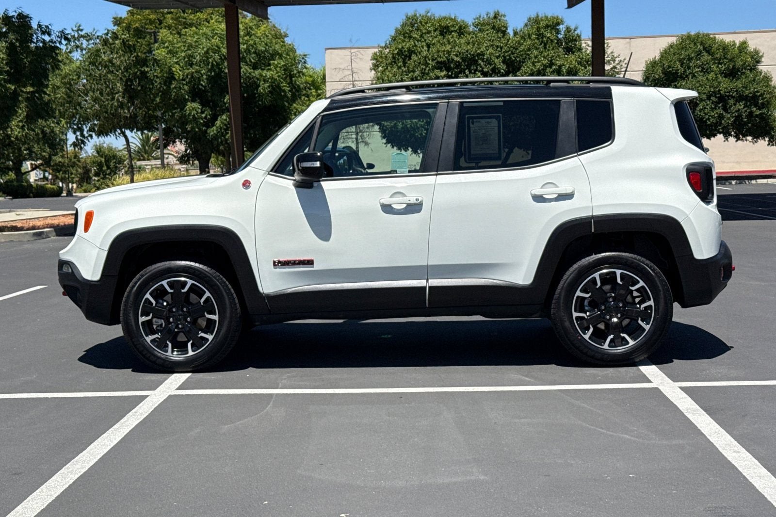 2023 Jeep Renegade Trailhawk 4x4