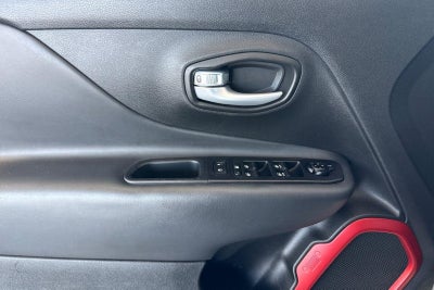 2023 Jeep Renegade Trailhawk 4x4